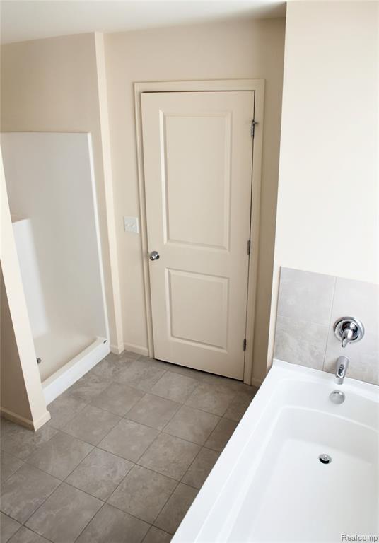 13735 Chester Court, Belleville, MI 48111 — Photo 19