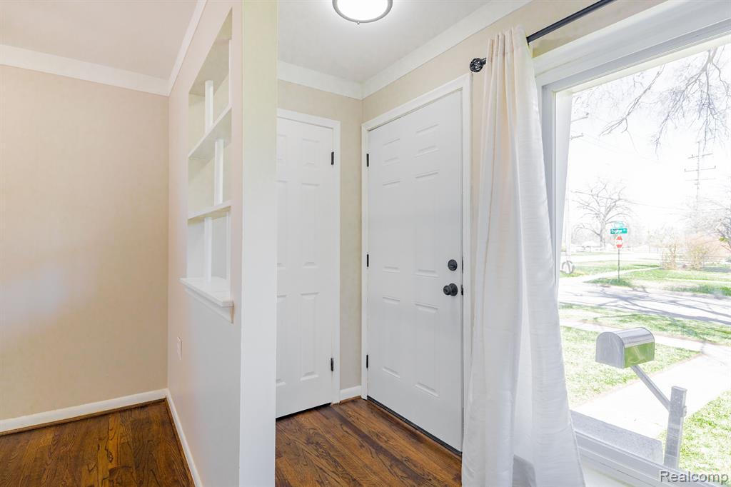 1006 ZEPHYR Street, Ypsilanti, MI 48198 — Photo 3