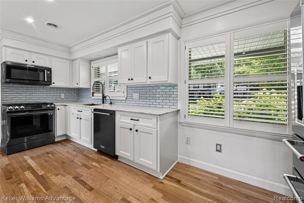 5722 Raven Road, Bloomfield Hills, MI — Photo 12