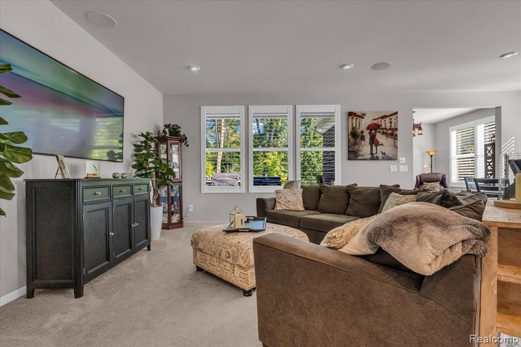 48614 Windfall Road, Novi, MI — Photo 10