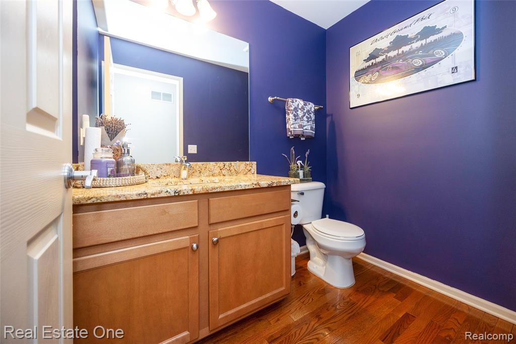 3481 Castlewood Court, Wixom, MI — Photo 20