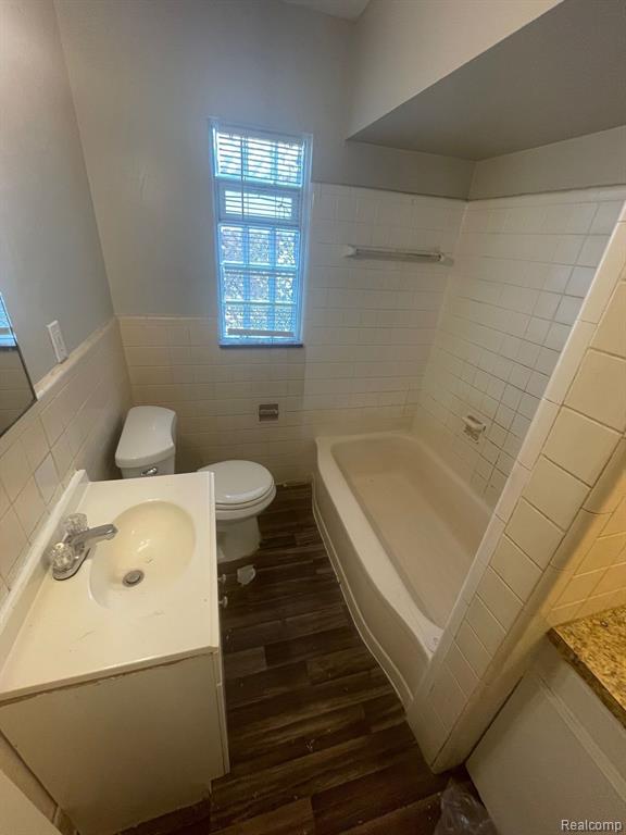5591 BUCKINGHAM Avenue, Detroit, MI 48224 — Photo 5