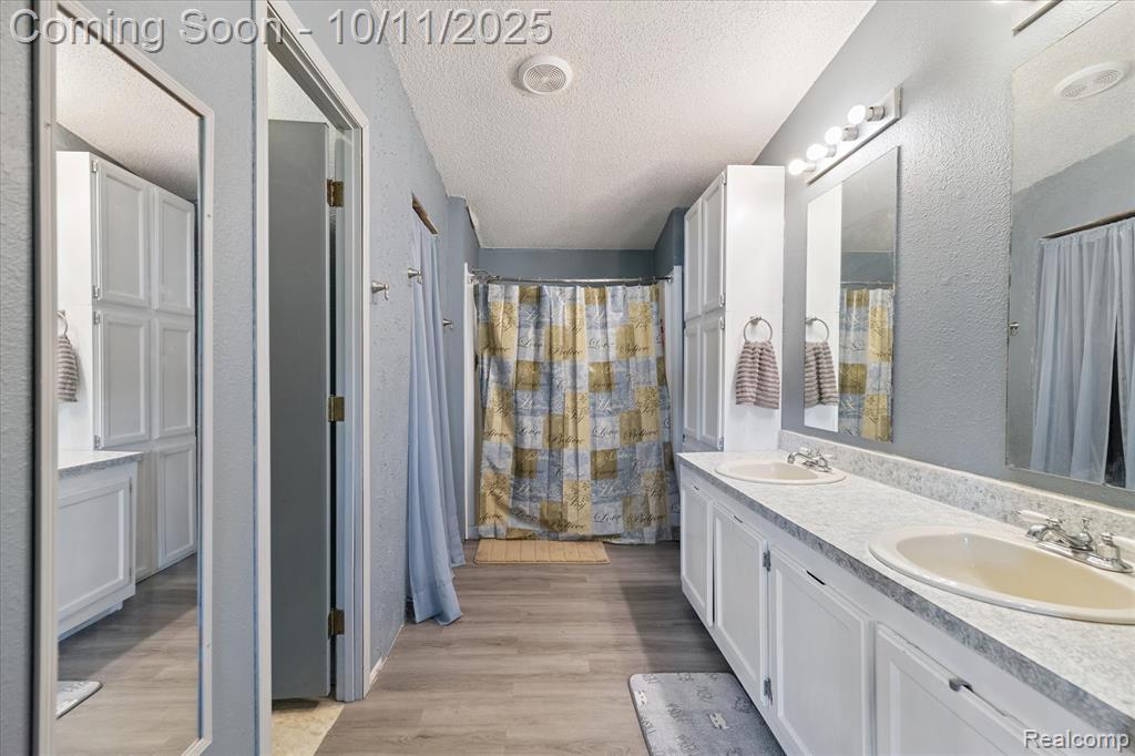 8168 Morrish Road, Swartz Creek, MI 48473 — Photo 22
