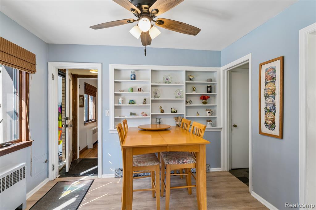 6214 Hugh Street, Burton, MI 48509 — Photo 32