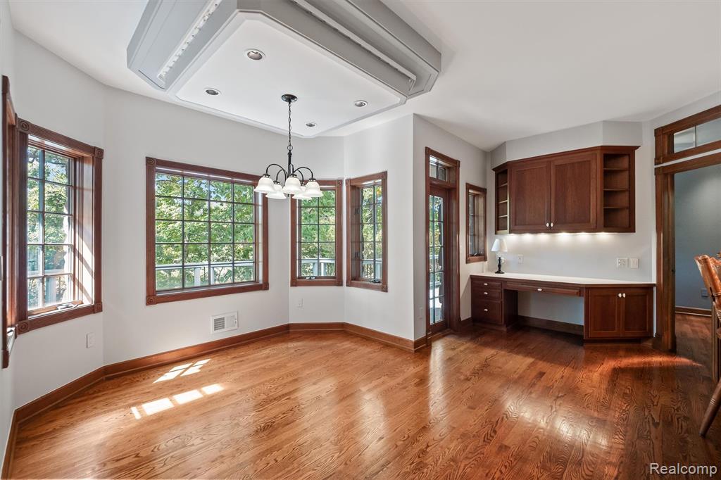 9736 Cross Creek Drive, South Lyon, MI 48178 — Photo 13