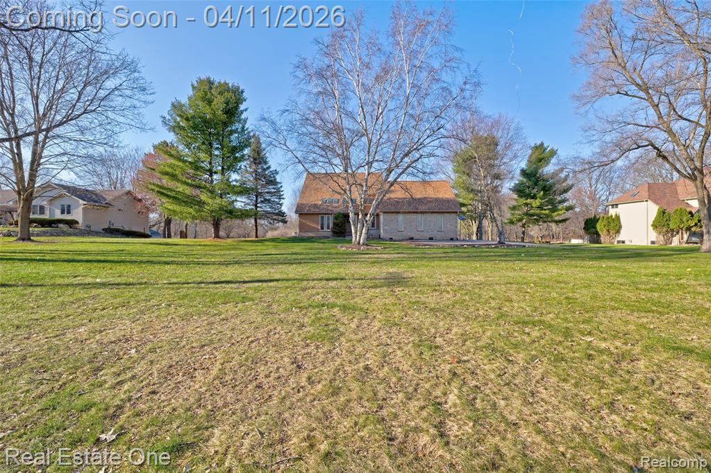 6400 Oak Hill Road, Ortonville, MI 48462 — Photo 59