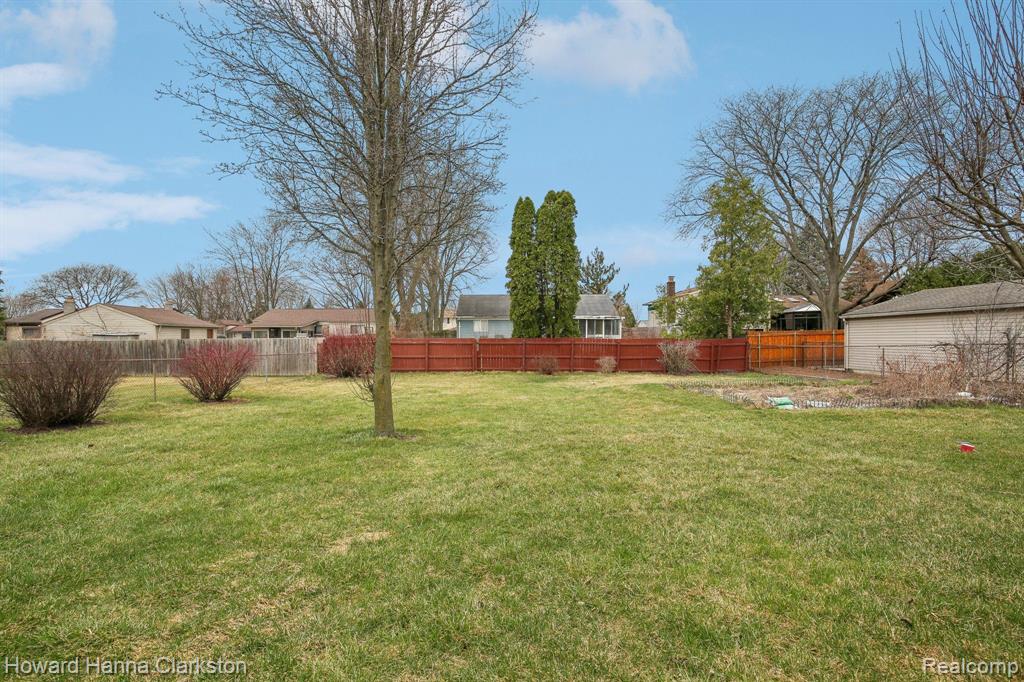 39891 Litke Court, Clinton Twp, MI 48038 — Photo 28