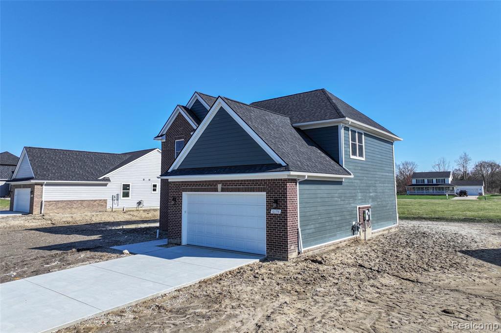 10198 Hunt Drive, Davison, MI 48423 — Photo 5