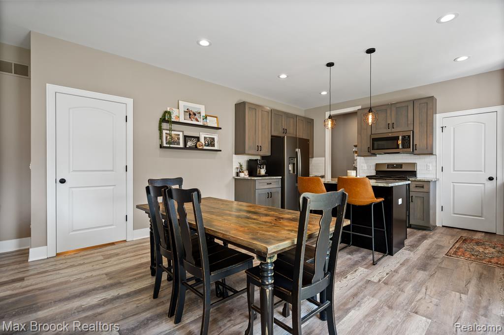 217 CLINTON Street, Romeo, MI 48065 — Photo 16