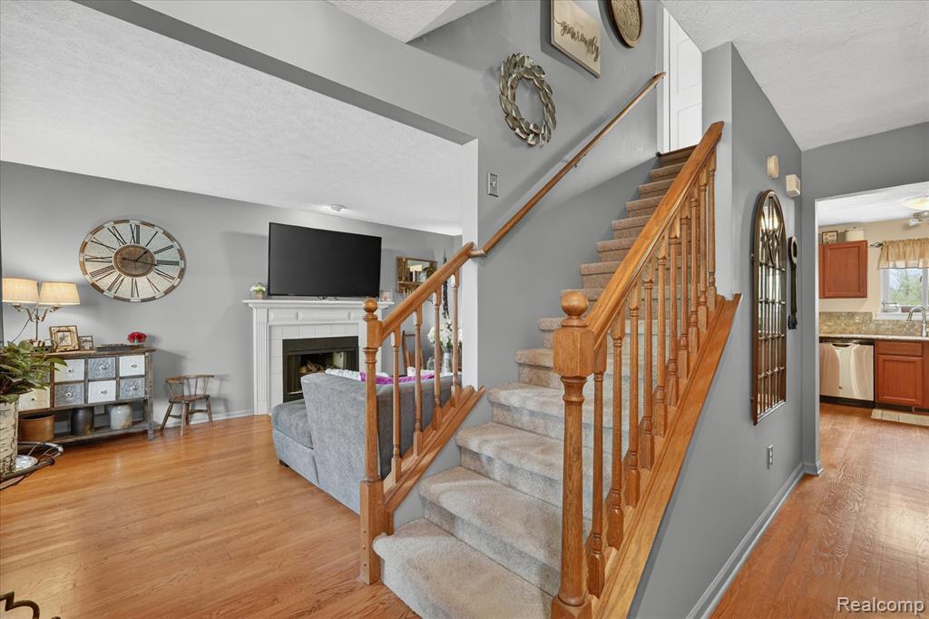 764 Town Trail, Pinckney, MI 48169 — Photo 8