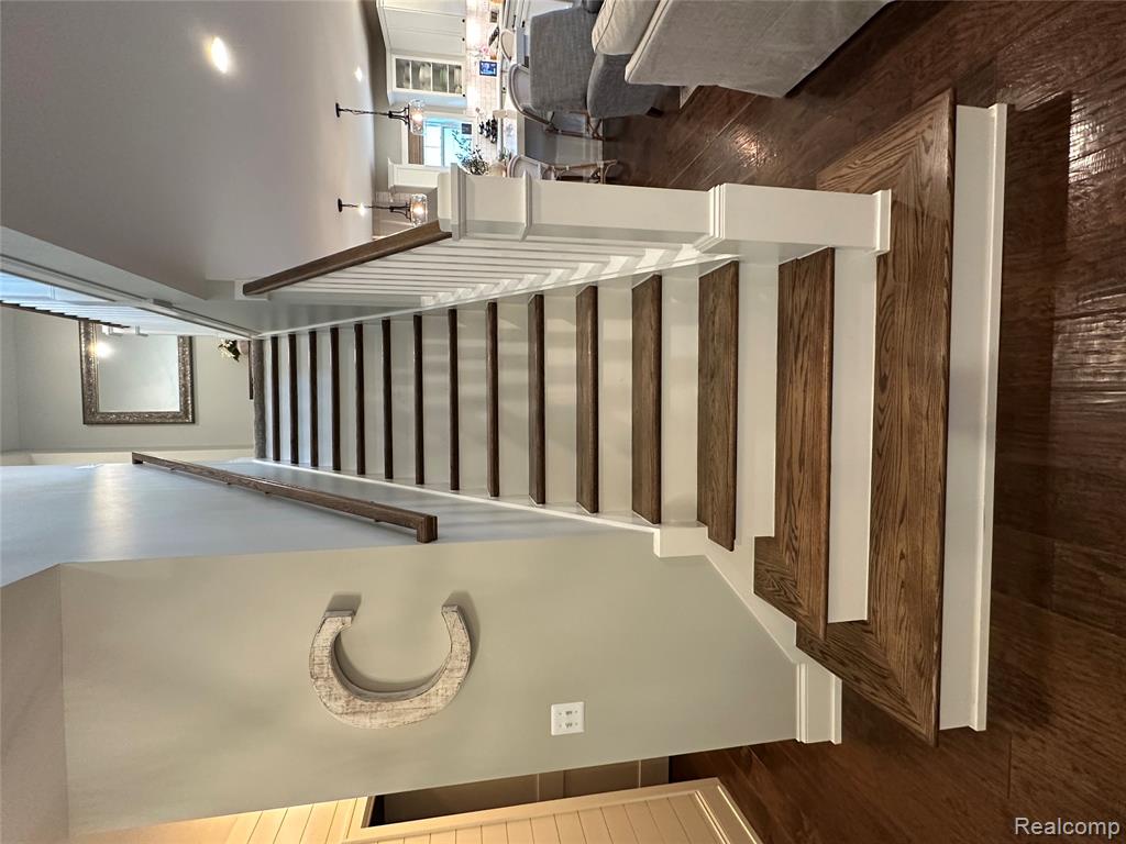 9830 ZUKEY Drive, Pinckney, MI 48169 — Photo 37