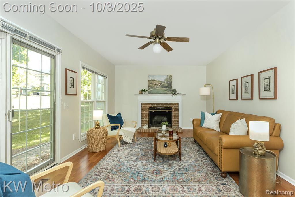 435 Thornridge Court, Rochester Hills, MI 48307 — Photo 20