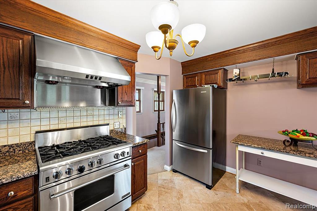 847 Leinster Road, Rochester Hills, MI 48309 — Photo 21
