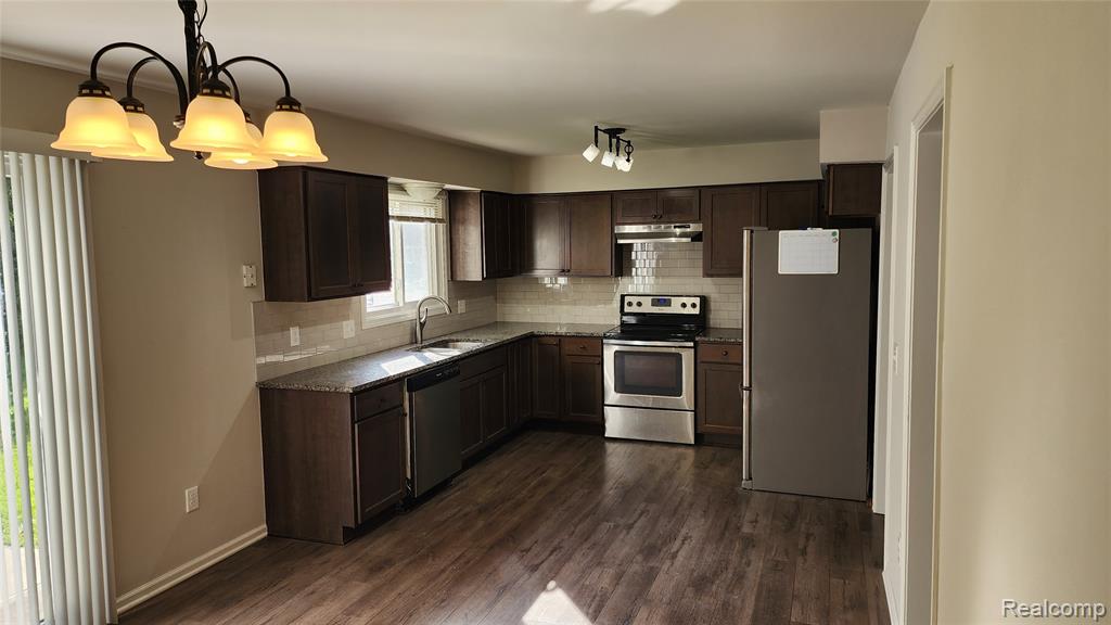 8424 Annsbury, Utica, MI 48316 — Photo 6