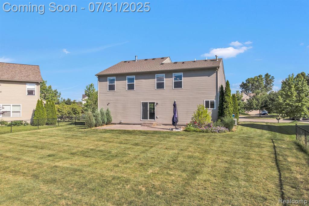 8271 S Warwick Court, Ypsilanti, MI 48198 — Photo 45