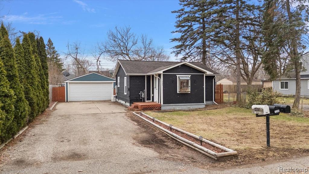 7243 Garvin, Waterford, MI 48329 — Photo 29