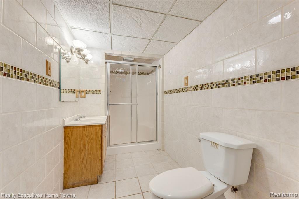 5529 JEDDO Road, MI 48032 — Photo 49