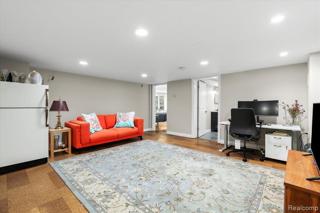 7299 OLD MILL Road, Bloomfield Hills, MI 48301 — Photo 36