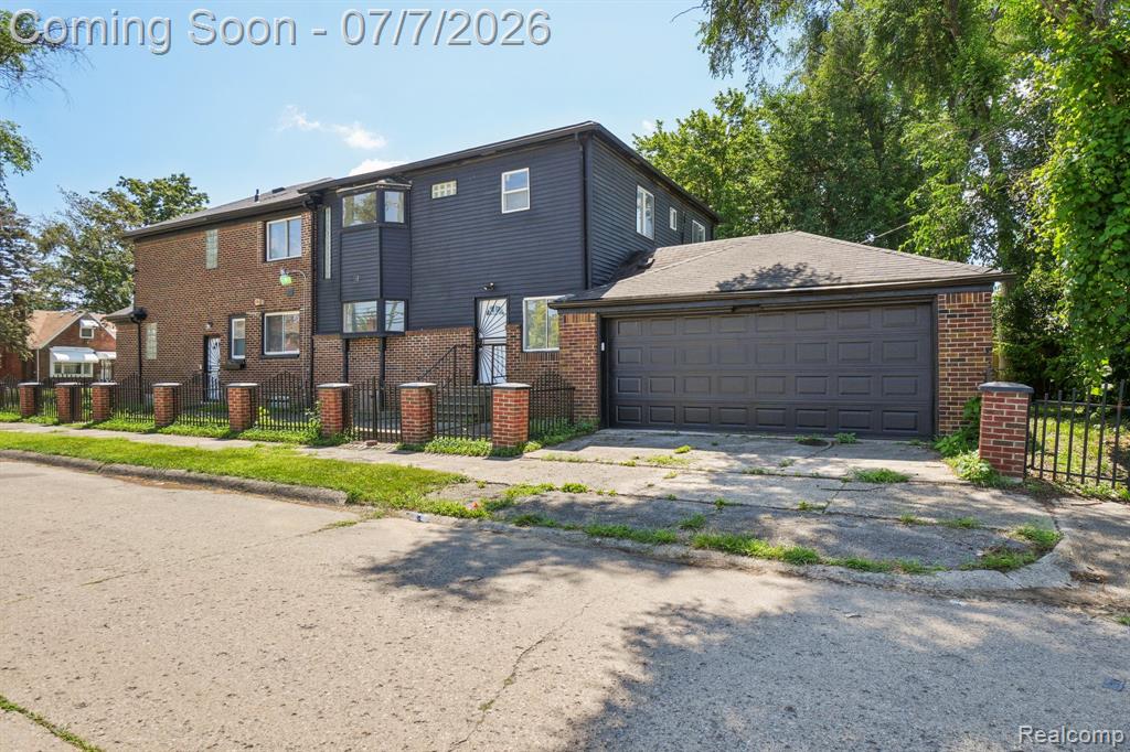 19211 Birwood Street, Detroit, MI 48221