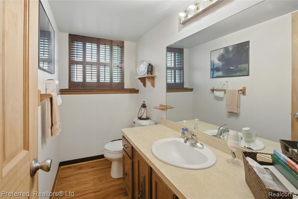 8530 Elmhurst Street, Canton, MI 48187 — Photo 28