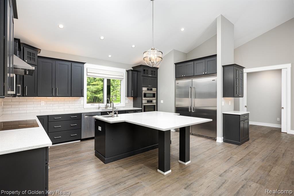 5352 Timber Bend Drive, Brighton, MI 48116 — Photo 16