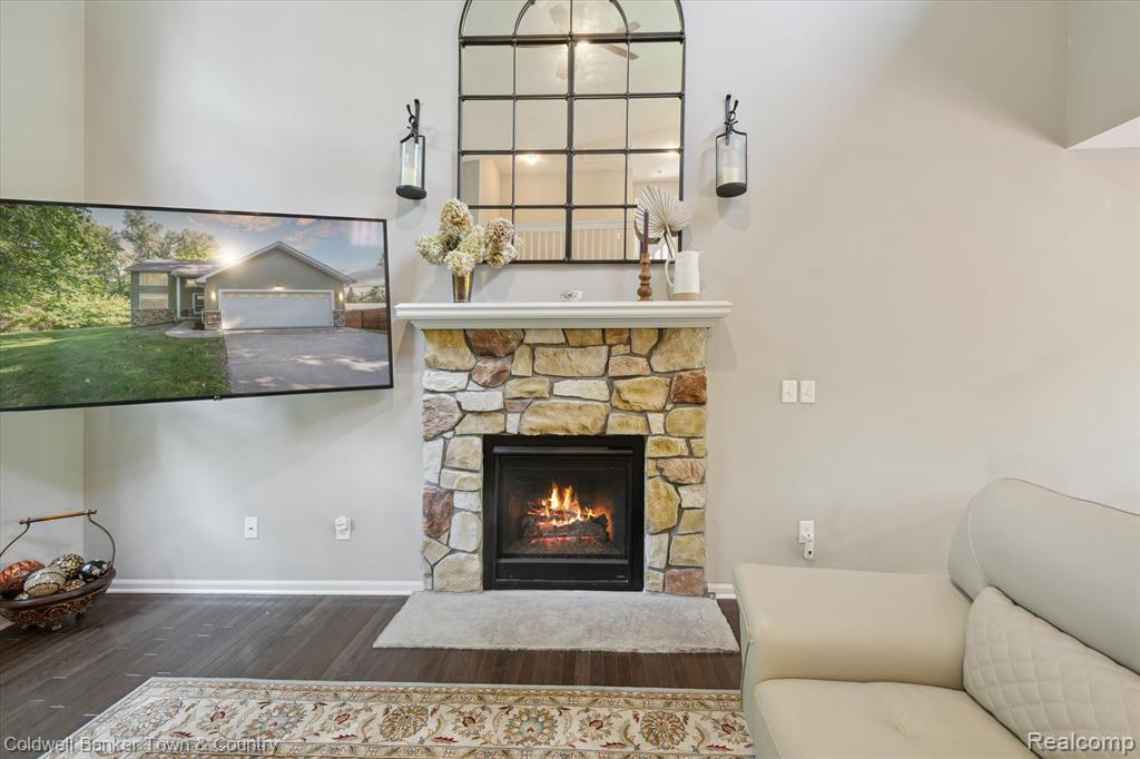 4577 Oaklawn Drive, Pinckney, MI 48169 — Photo 10