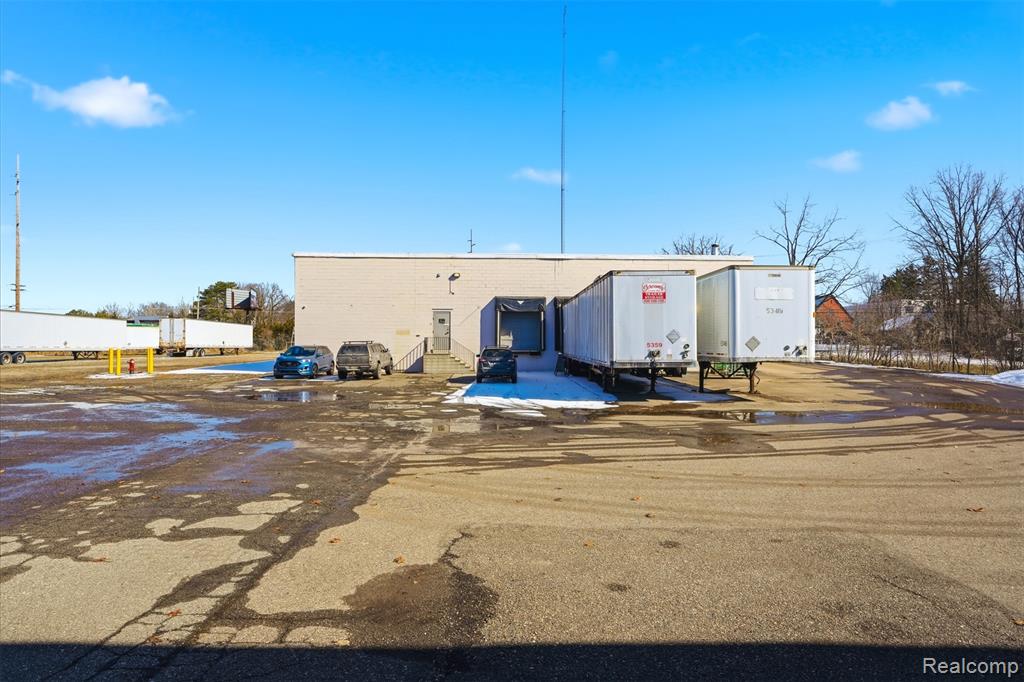 415 N Lafayette Street, South Lyon, MI 48178 — Photo 25