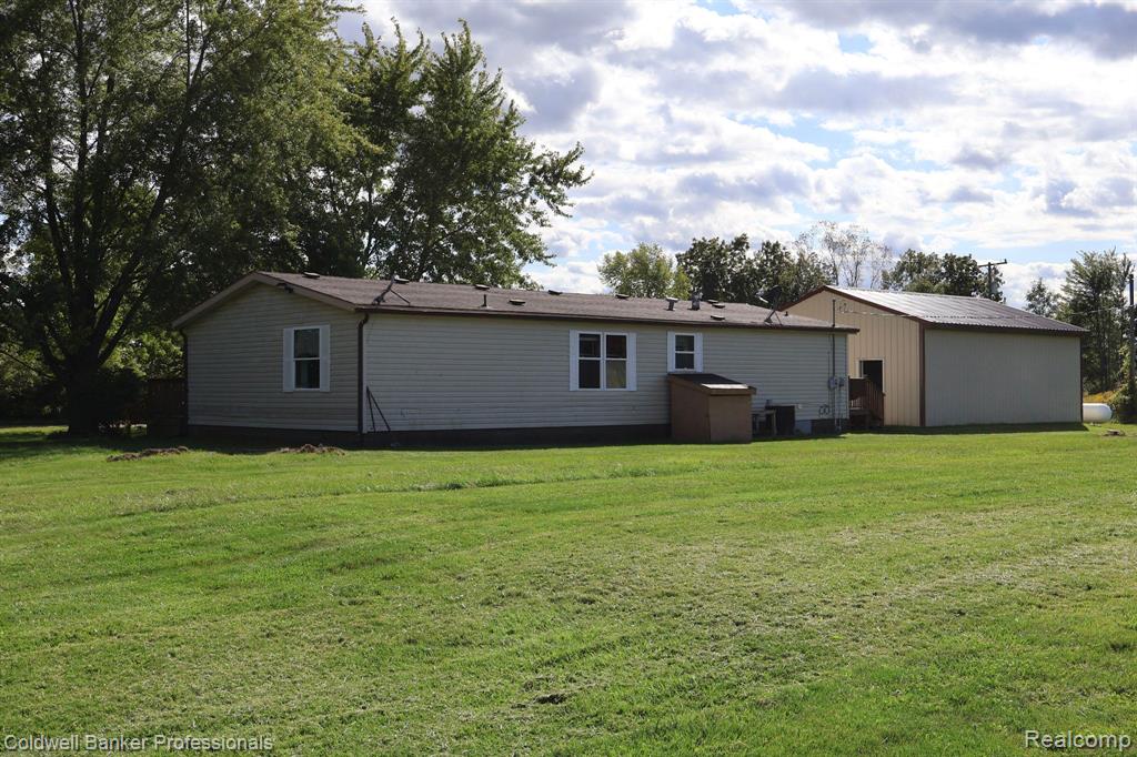 8523 TURNER Road, Imlay City, MI 48444 — Photo 30