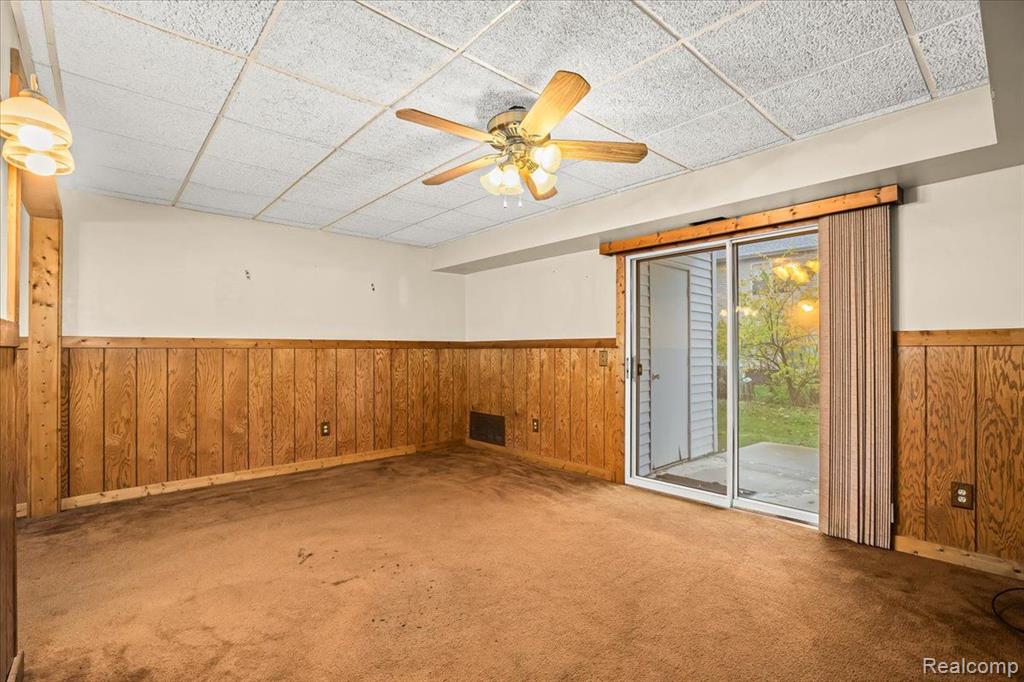 23404 MIDDLEBELT Road, Farmington Hills, MI 48336 — Photo 14