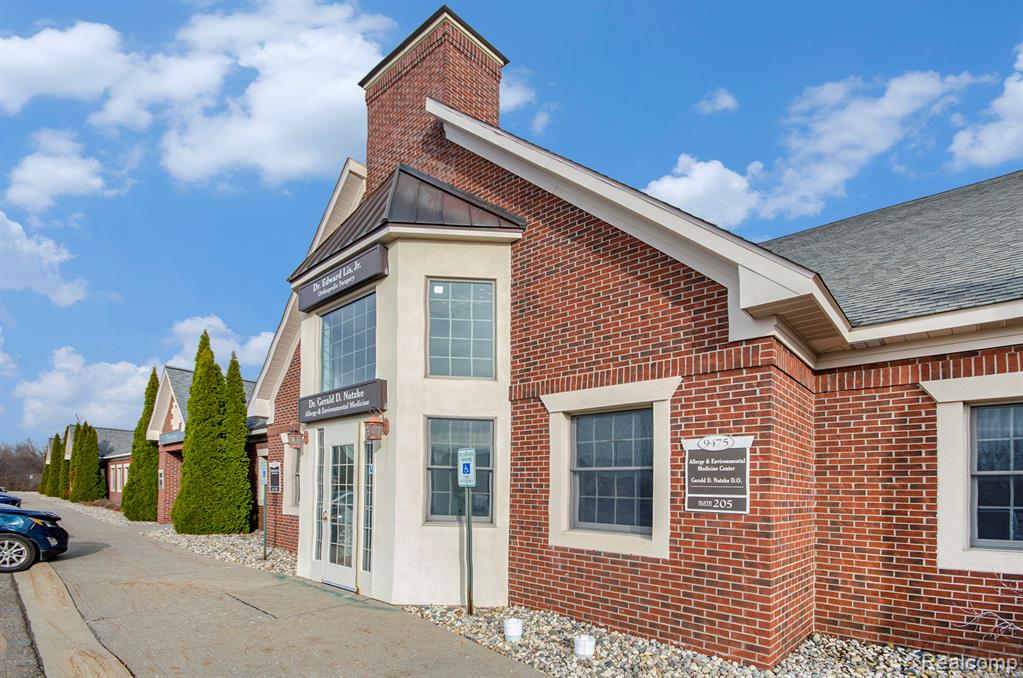 9475 Holly Road, Grand Blanc, MI 48439 — Photo 2