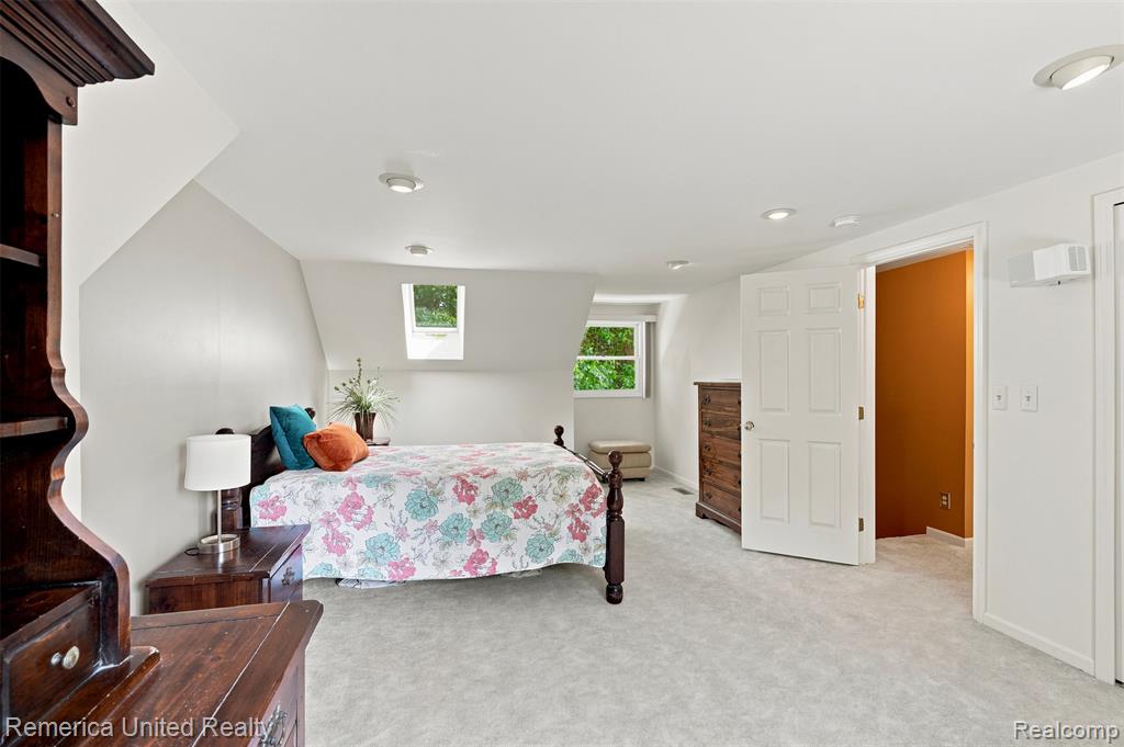 11922 Cody Creek Court, South Lyon, MI 48178 — Photo 36