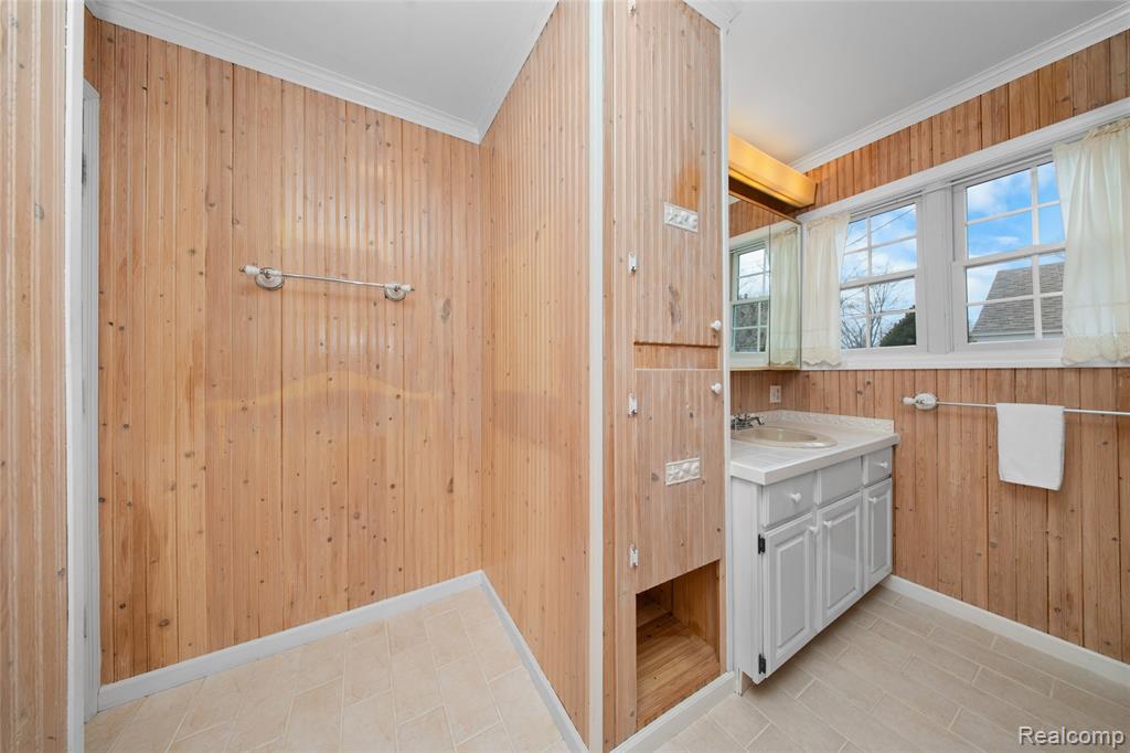 1382 Nita, Pinckney, MI 48169 — Photo 37