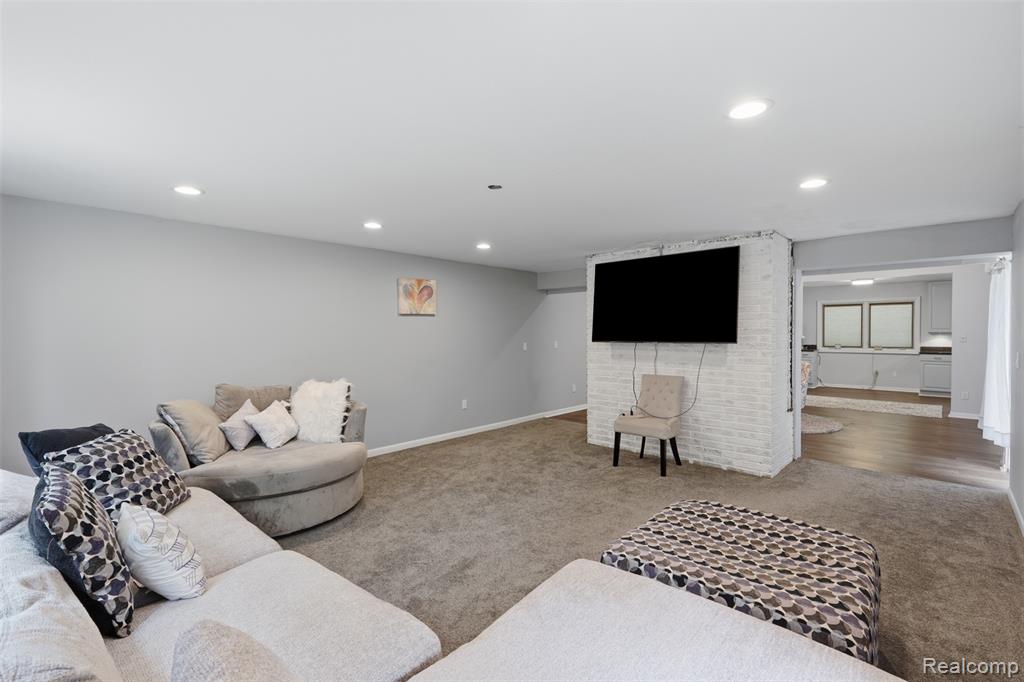 30715 N Greenbriar Road, Franklin, MI 48025 — Photo 20