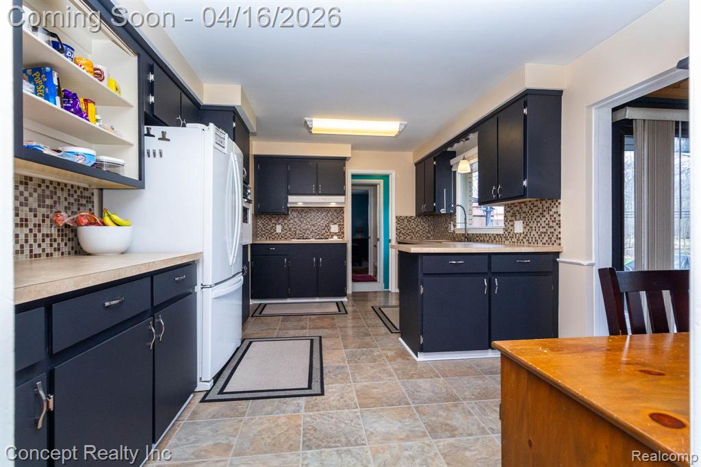 21247 Shurley Drive, Grosse Ile, MI 48138 — Photo 15