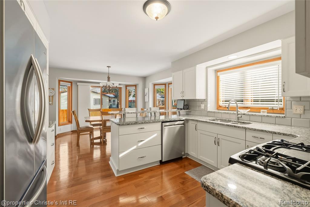 39780 Southpointe Avenue, Harrison Township, MI — Photo 13