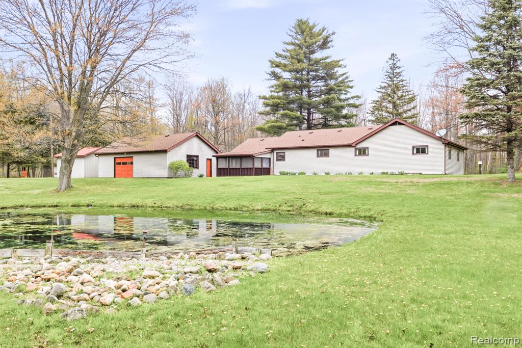 4602 Howard Road, Kimball, MI — Photo 2