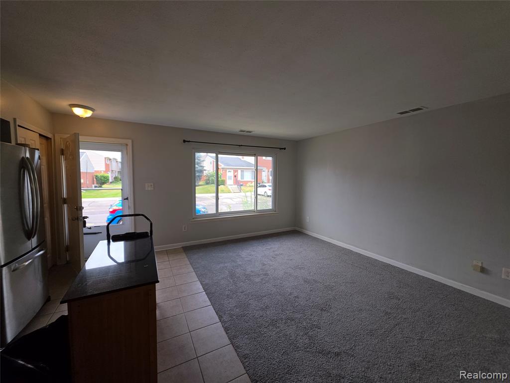8066 Coventry Street, Westland, MI — Photo 11