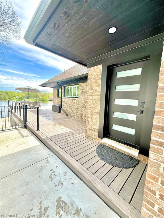 7050 Lake Shannon Court, Fenton, MI 48430 — Photo 51