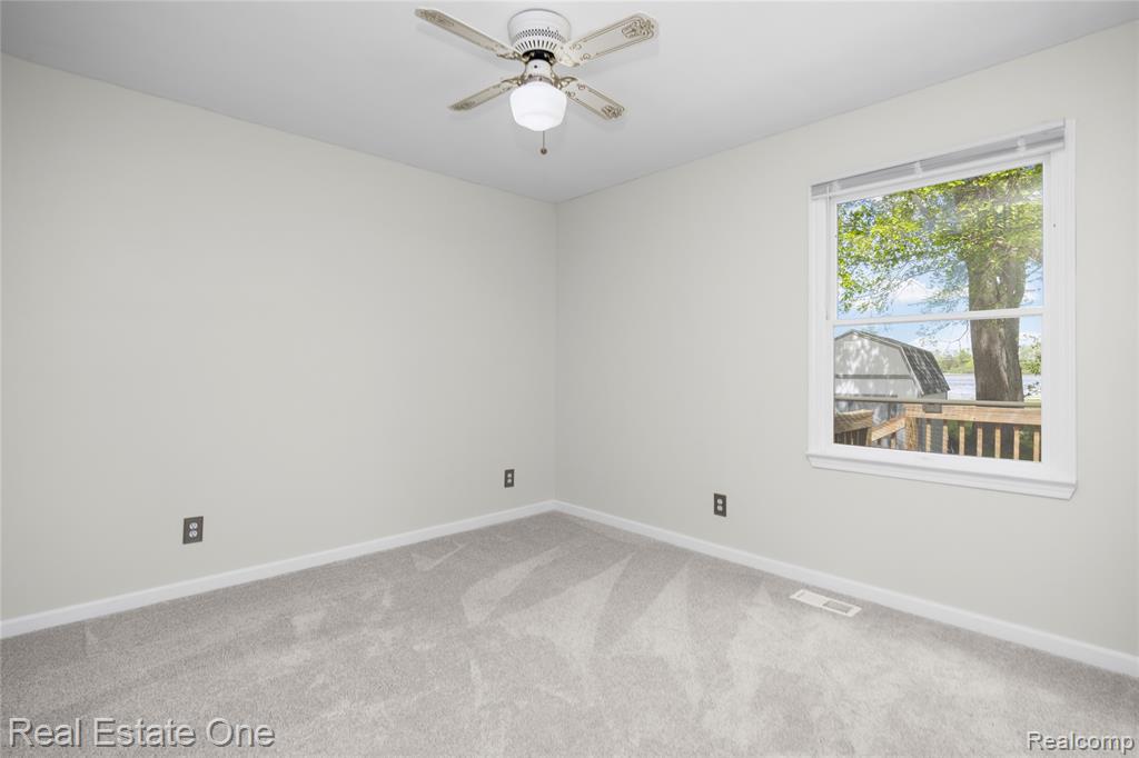9503 Edward Drive, Brighton, MI 48114 — Photo 41