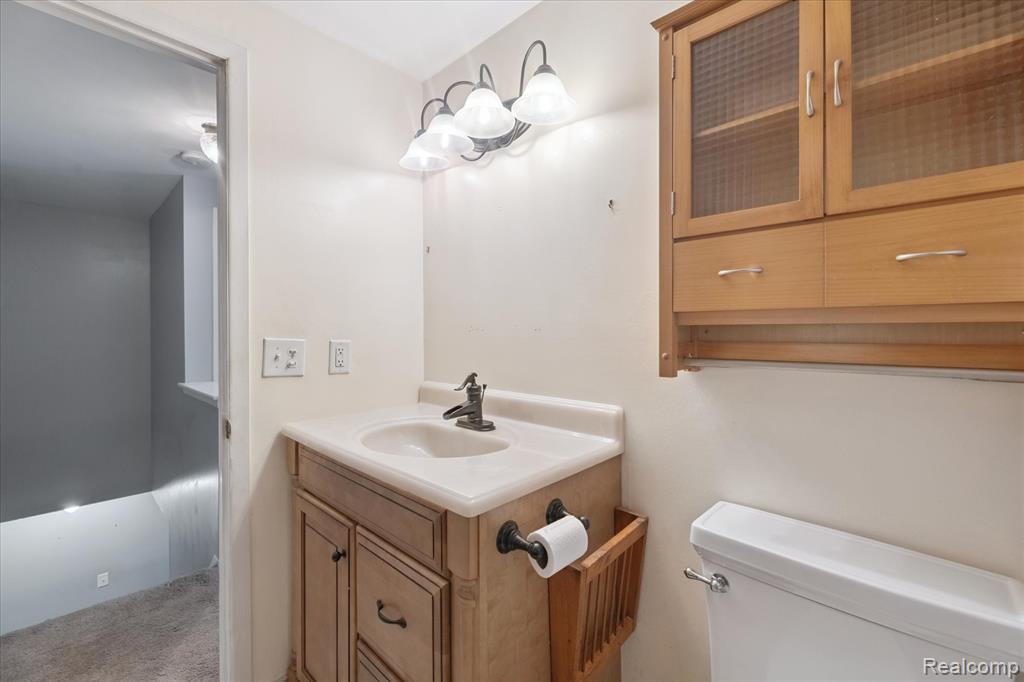 1796 Oakview Drive, Canton, MI 48187 — Photo 23