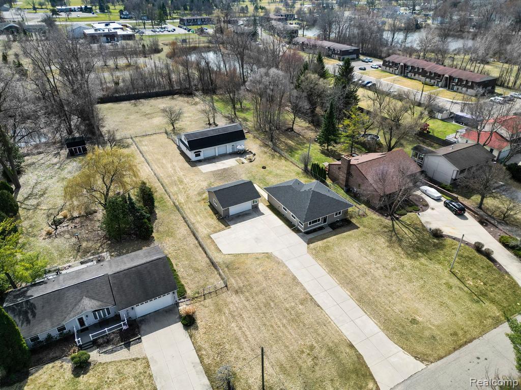 4339 FENMORE Avenue, Waterford, MI 48328 — Photo 5
