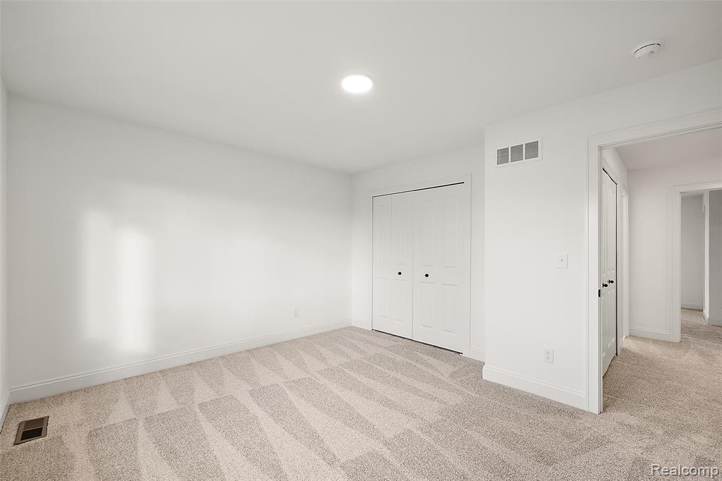 28325 Nadia Lane, Chesterfield, MI 48047 — Photo 39