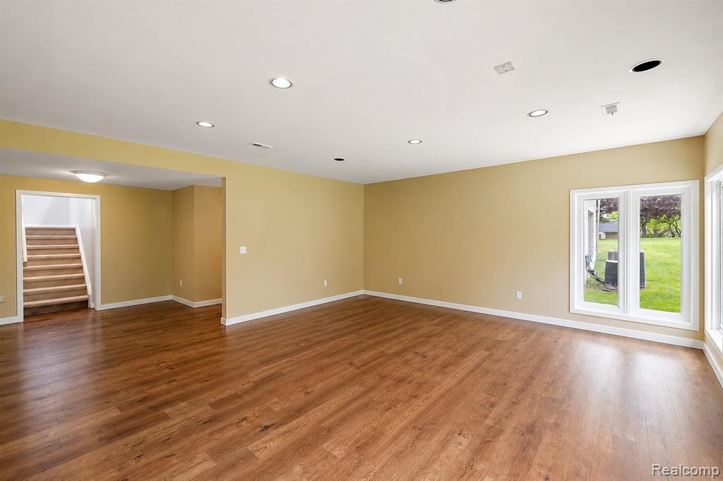 4461 Cherry Hill Drive, Orchard Lake Village, MI 48323 — Photo 17