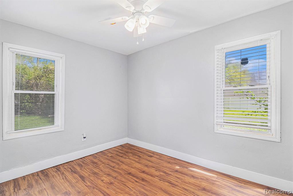 604 Montana Avenue, Pontiac, MI 48341 — Photo 14
