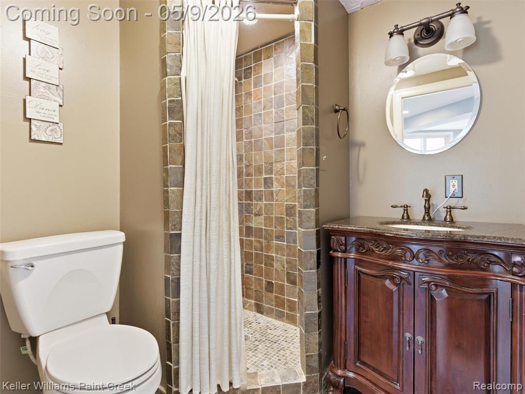 3450 S Ortonville Road, Clarkston, MI 48348 — Photo 47