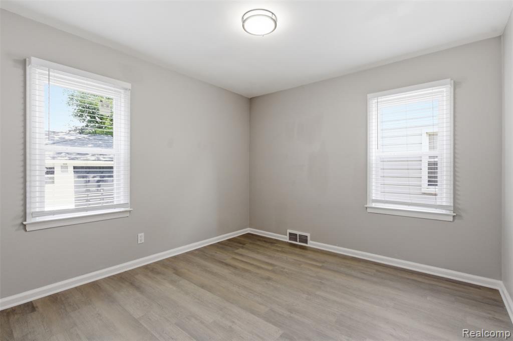 9774 Manistique Street, Detroit, MI 48224 — Photo 11