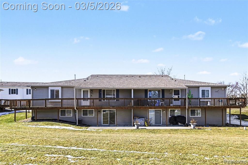 9343 Parkview Circle, Grand Blanc, MI 48439 — Photo 22