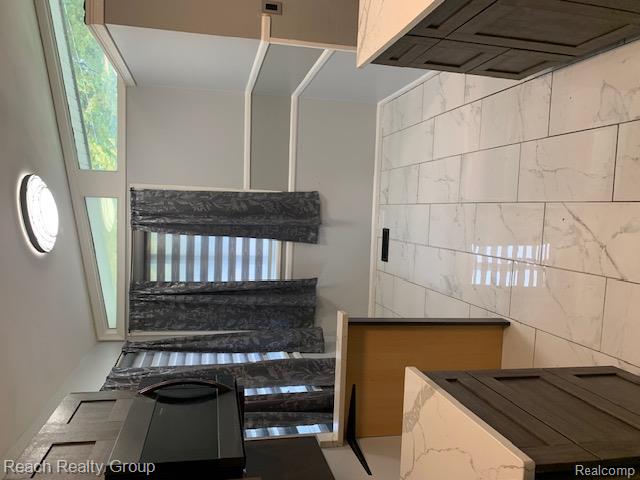 20196 McIntyre Street, Detroit, MI 48219 — Photo 8