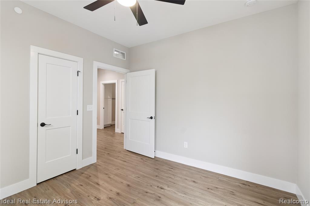8120 Allor Landing, Brighton, MI 48114 — Photo 25