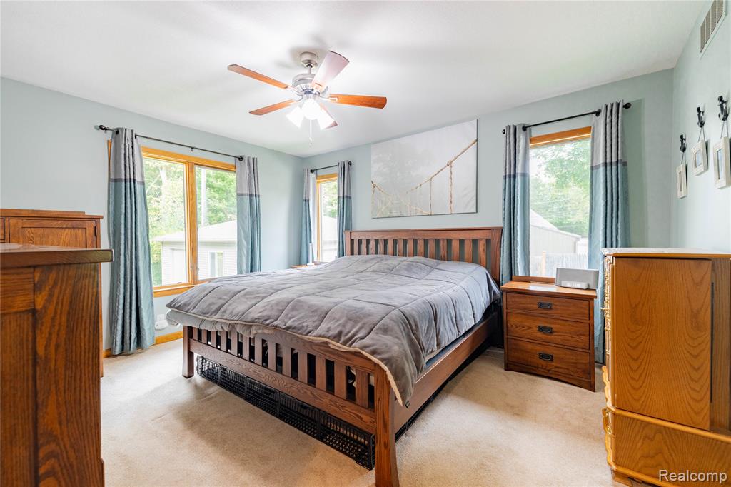 9362 Owen Street, Grosse Ile, MI 48138 — Photo 14